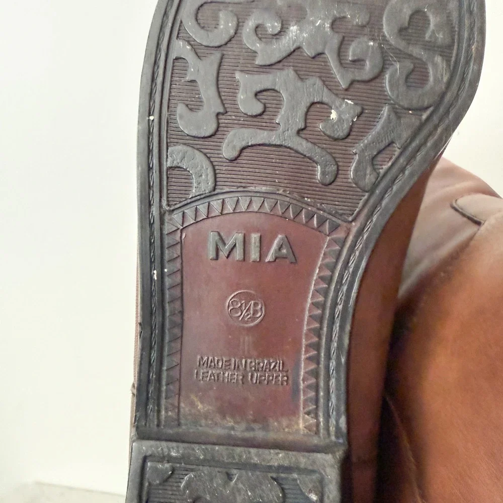 MIA Knee High Riding Boots Vintage Leather Flat Pointed Toe 8.5B Brown Brazil